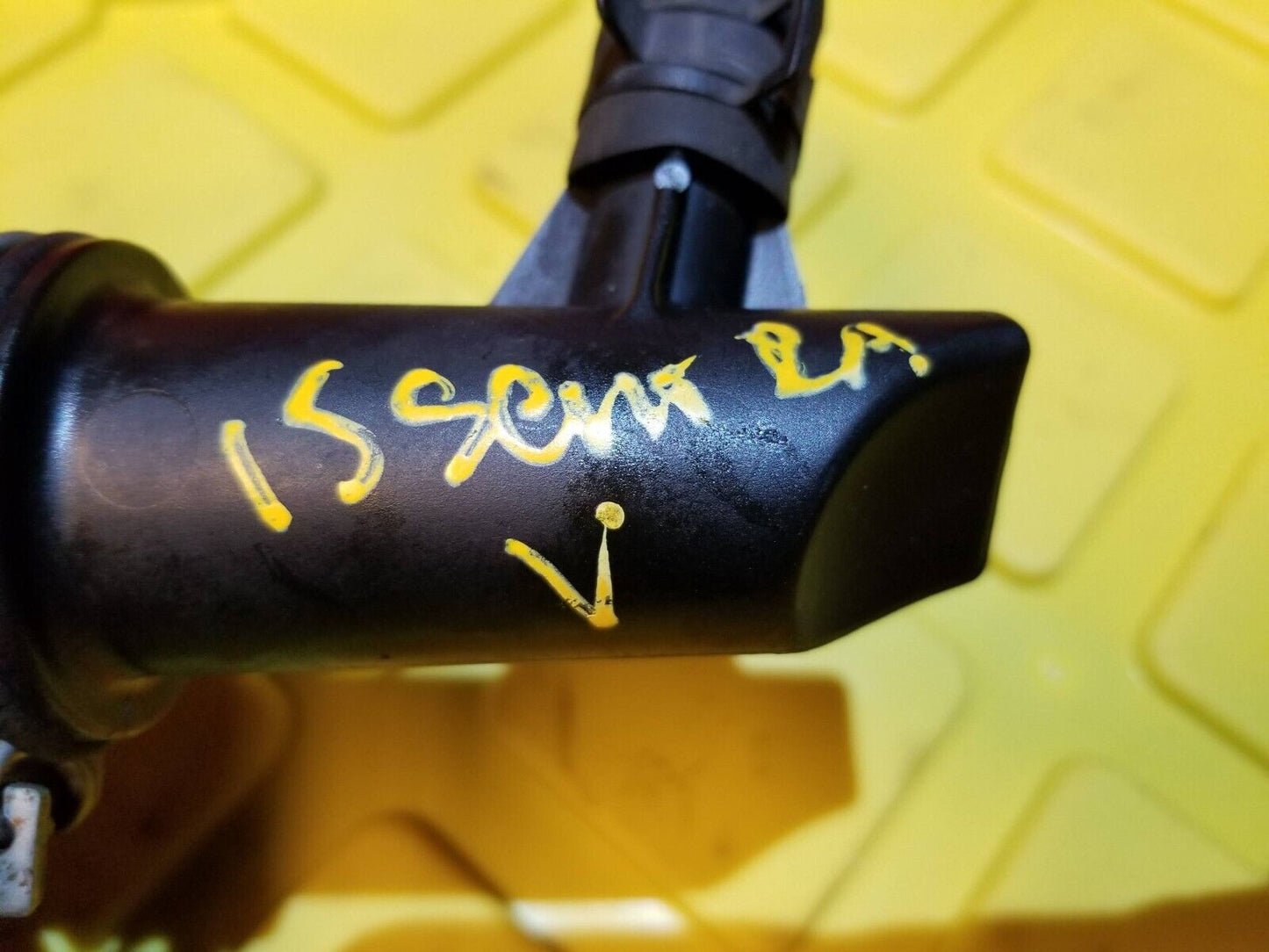 13 - 16 Nissan Sentra Air Intake Duct 1.8l OEM