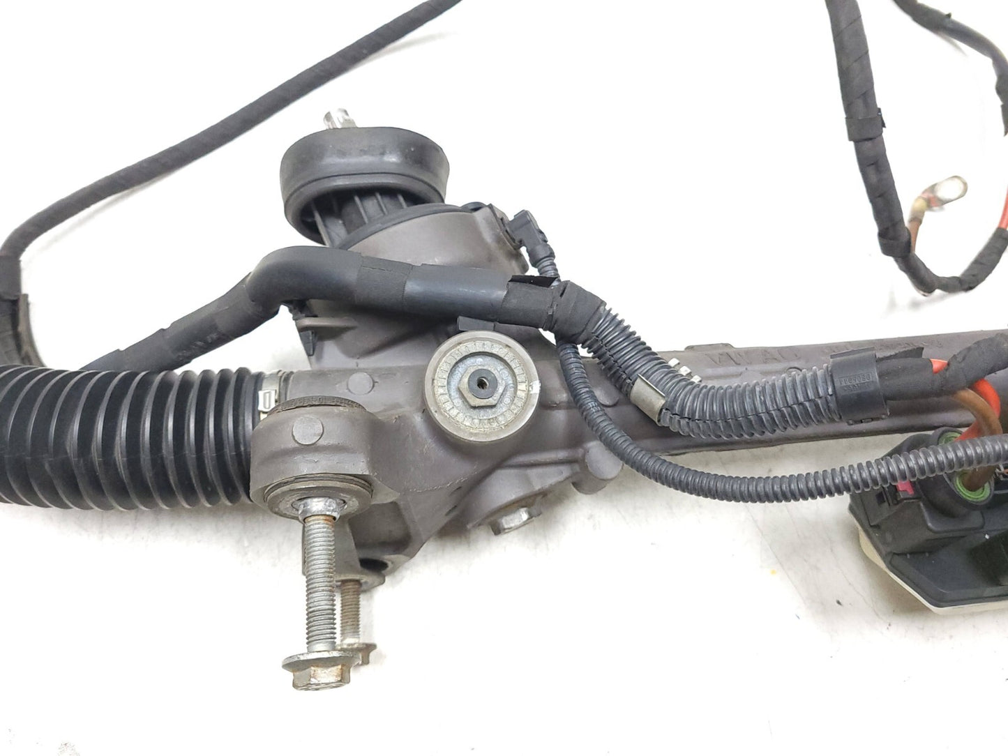 2011 VW Tiguan Steering Gear Rack & Pinion OEM *has Damage*