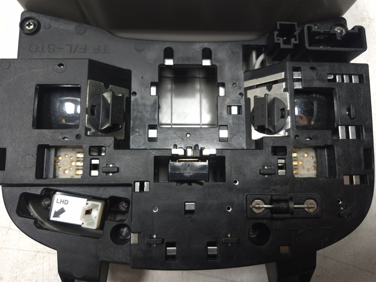 2015 Kia Optima Dome Light Overhead Roof Console 928002t51087 OEM