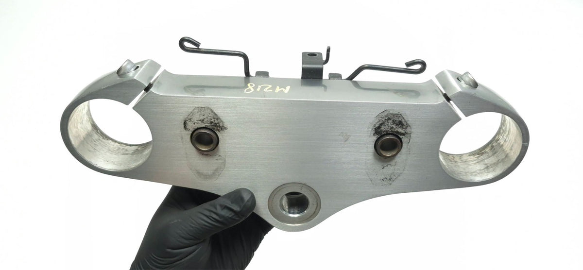 2009 Suzuki Boulevard M109r Vzr1800 Triple Tree Upper OEM