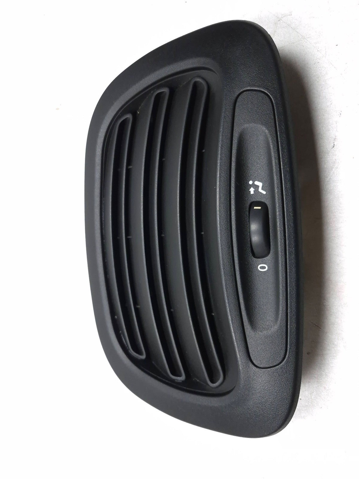 2014 Fiat 500l Centr Dashboard AC Heater Air Vent Grille OEM