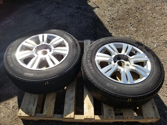 2010 - 2016 Cadillac SRX Wheel Rim W/ Tire 235/65r18 8.5/32" Pair 9597414 OEM