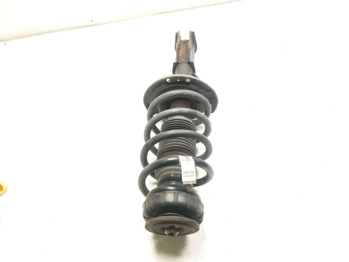 2010 - 2016 Cadillac SRX Shock Strut Absorber Front Side Right & Left OEM