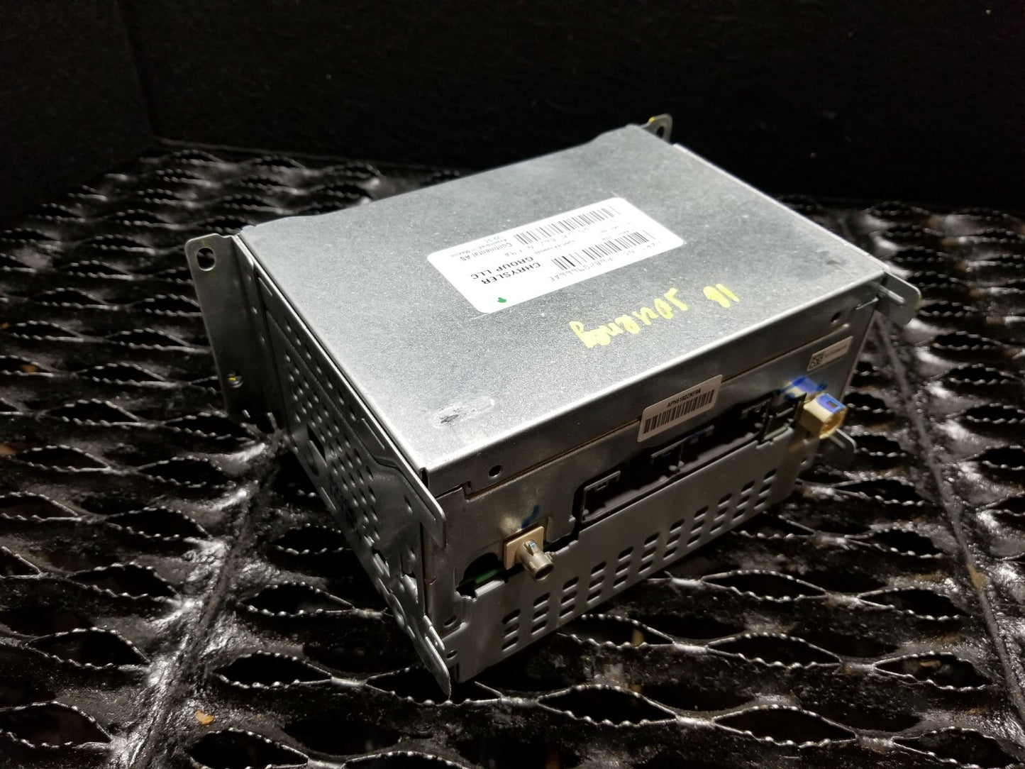 2016 Dodge Journey AM FM Cd Player Radio Receiver OEM