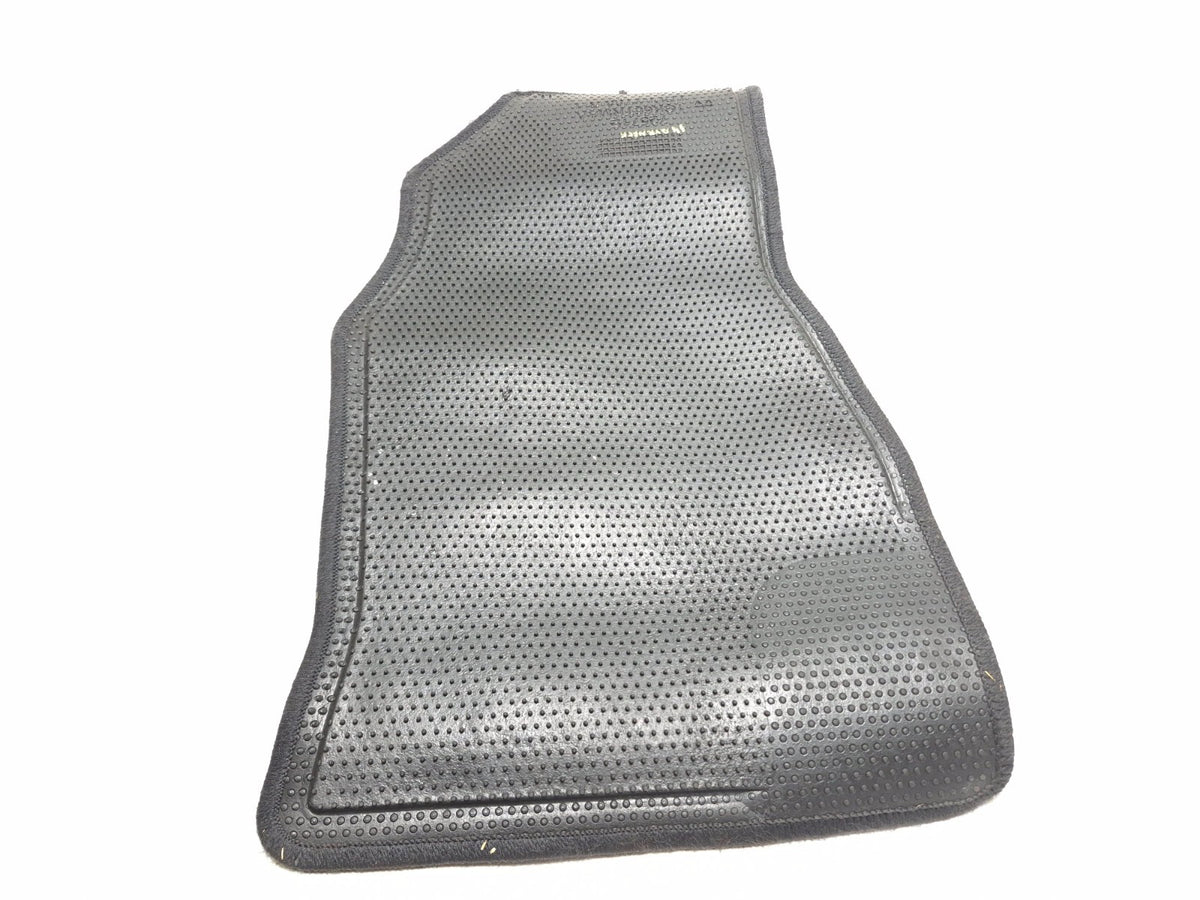 2010 Hyundai Genesis Coupe Floor Mat Carpet 4 Pcs 2m014-adu00-9p OEM