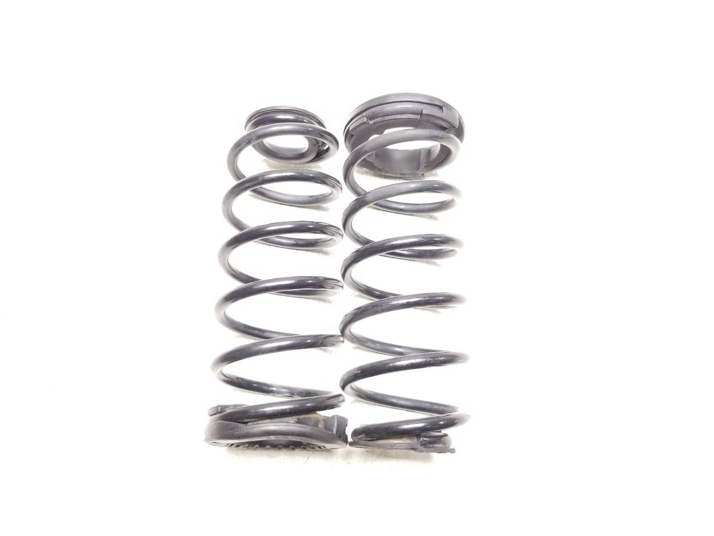 2014 - 2019 Kia Soul Rear Coil Spring Pair OEM