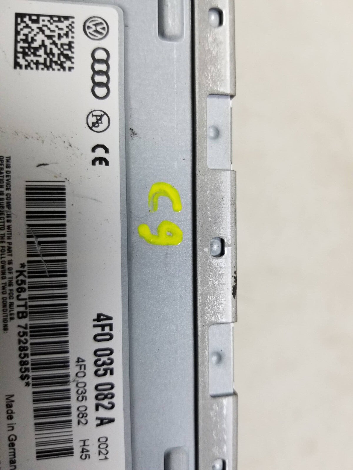 2009 - 2012 Audi Q5 Satellite Radio Receiver Module OEM