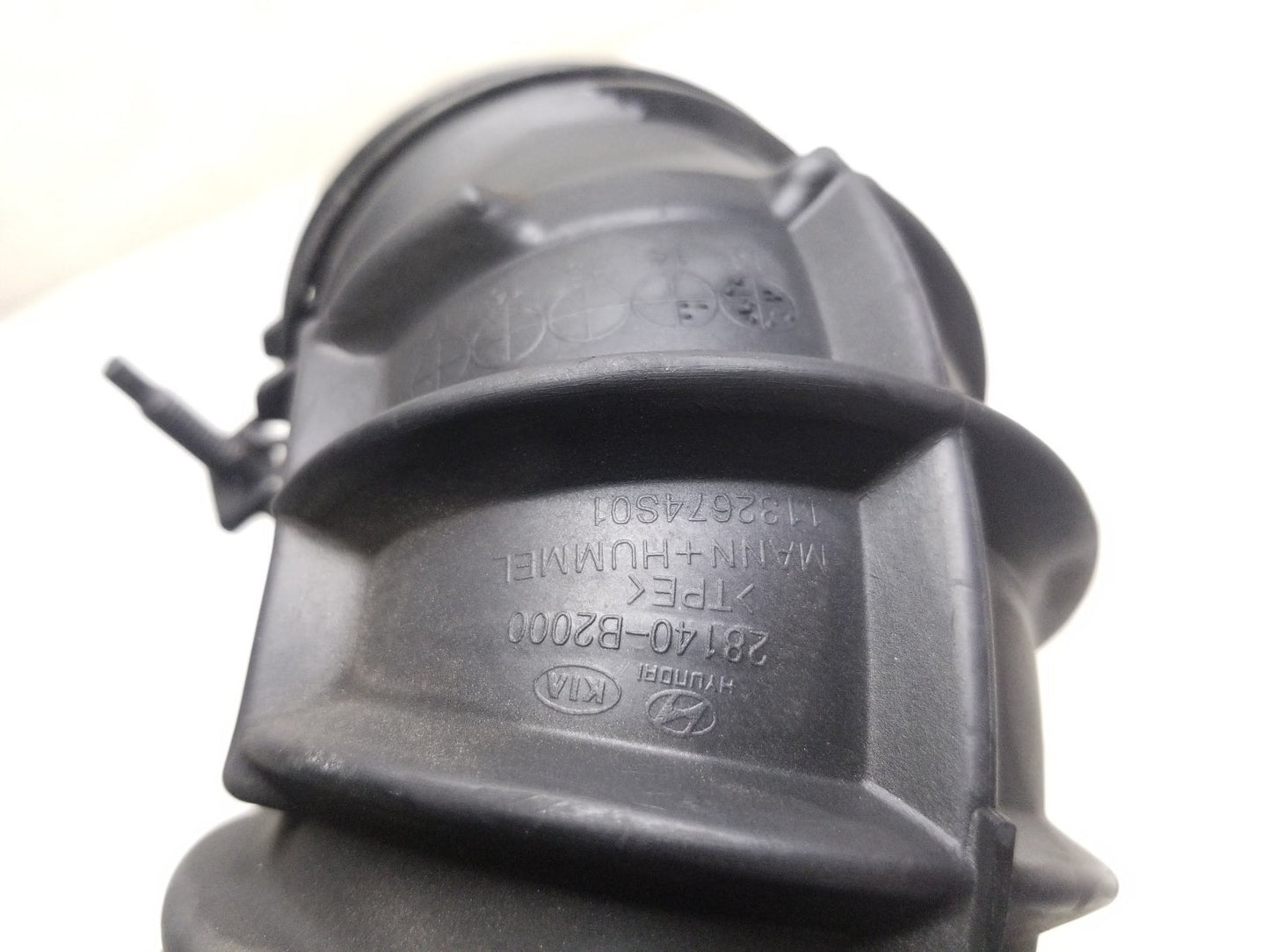 2014 - 2019 Kia Soul Air Cleaner Hose OEM