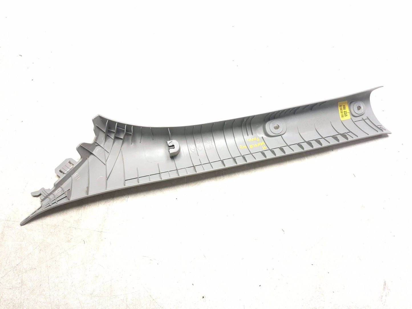 2011 Hyundai Veracruz Windshield A-pillar Trim Cover Left & Right 2pcs OEM