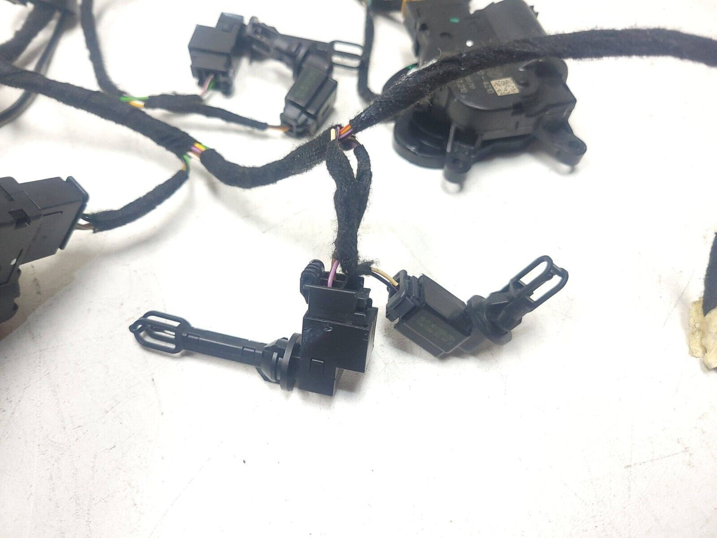 2017-23 Alfa Romeo Stelvio HVAC AC Heater Actuator Flap Motor & Wire Harness OEM