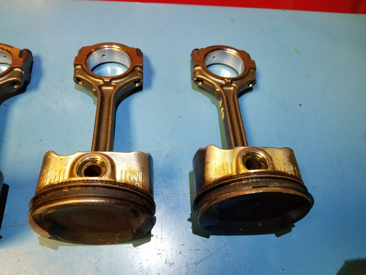 2014 Nissan Rogue 2.5l Piston W/ Connecting Rod 4pcs OEM