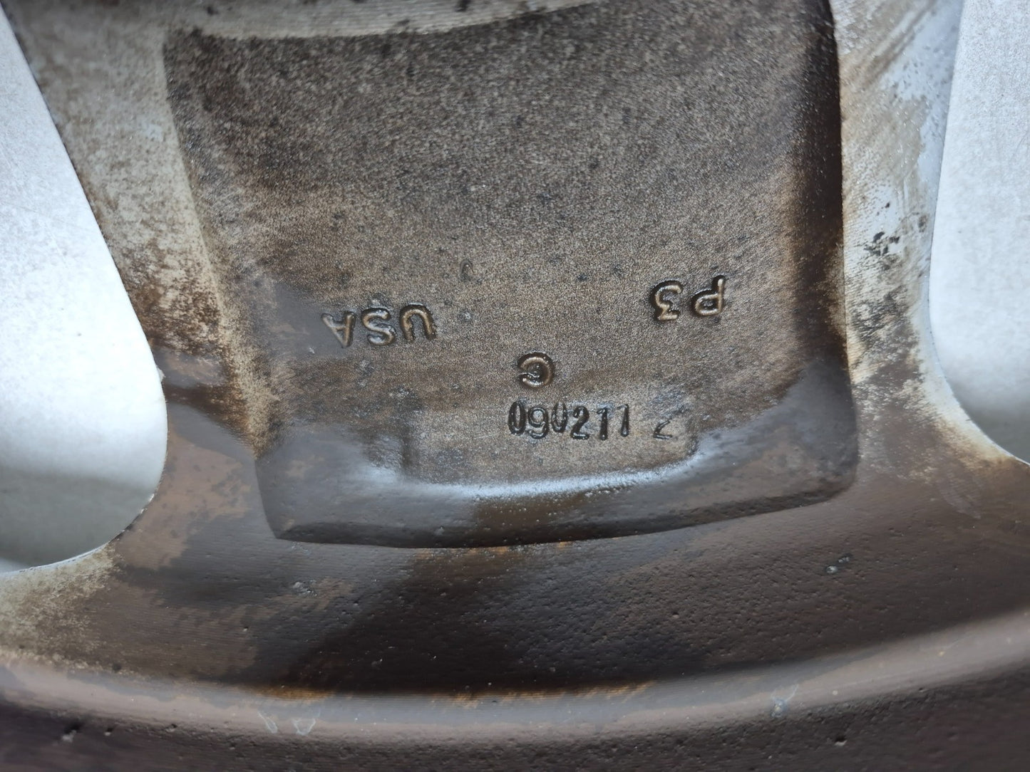 2012 Jeep Grand Cherokee Wheel Rim 18"x8 2pcs OEM