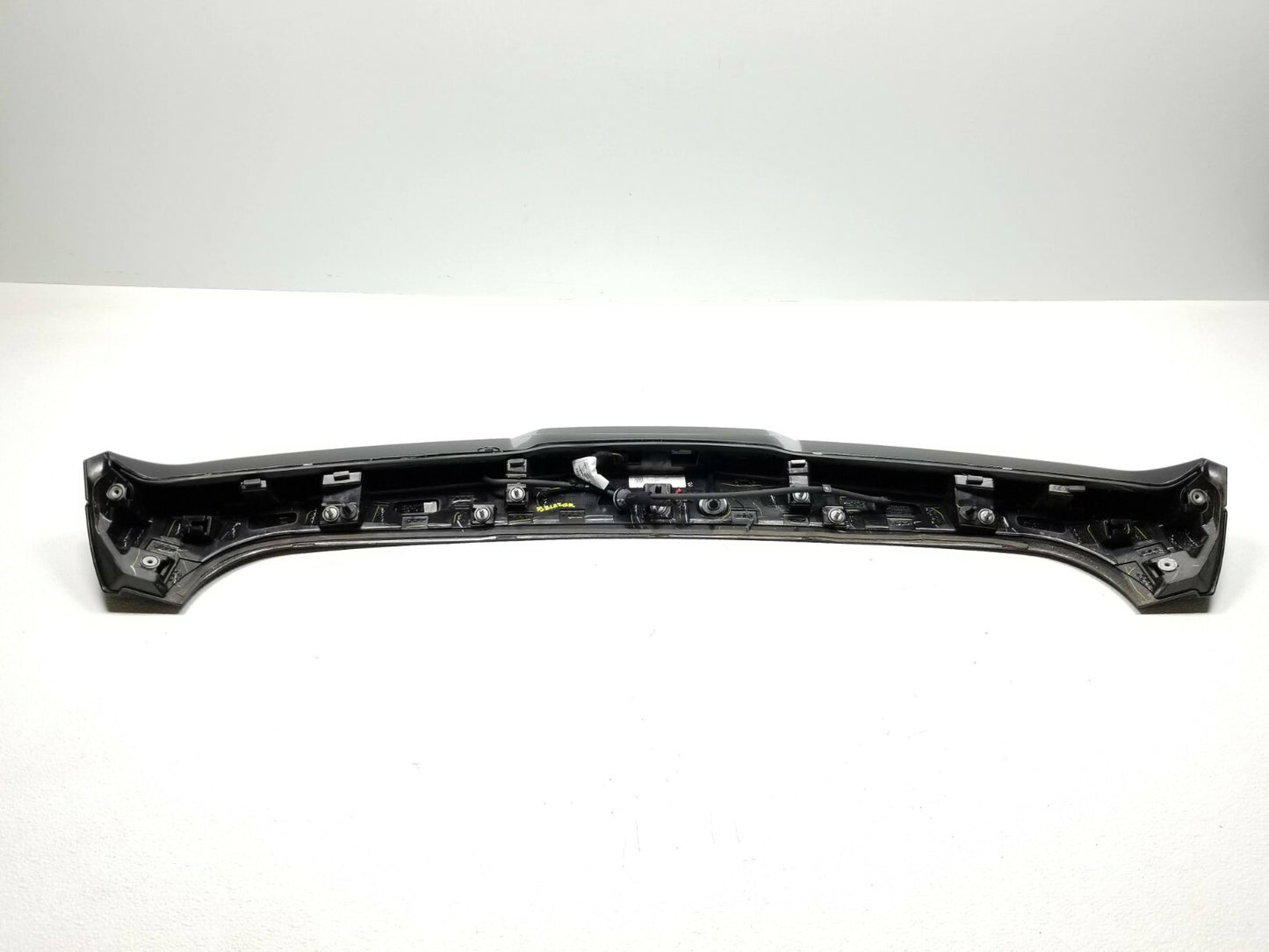 19-22 Chevrolet Blazer Rs Rear Spoiler Wing 3rd Stop Light OEM 11k Miles