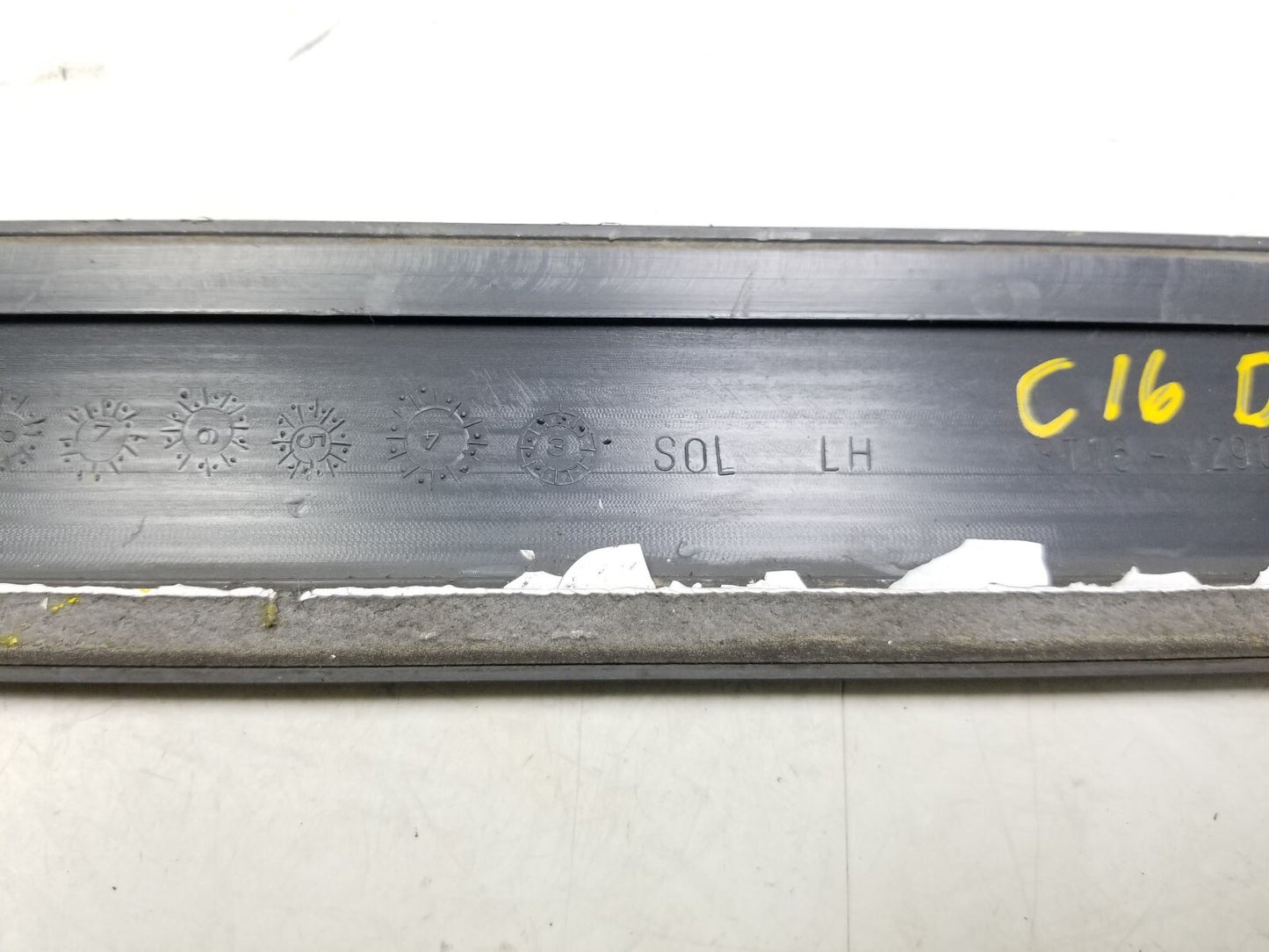 10-13 Ford Transit Connect Door Molding 4pcs Oem✅