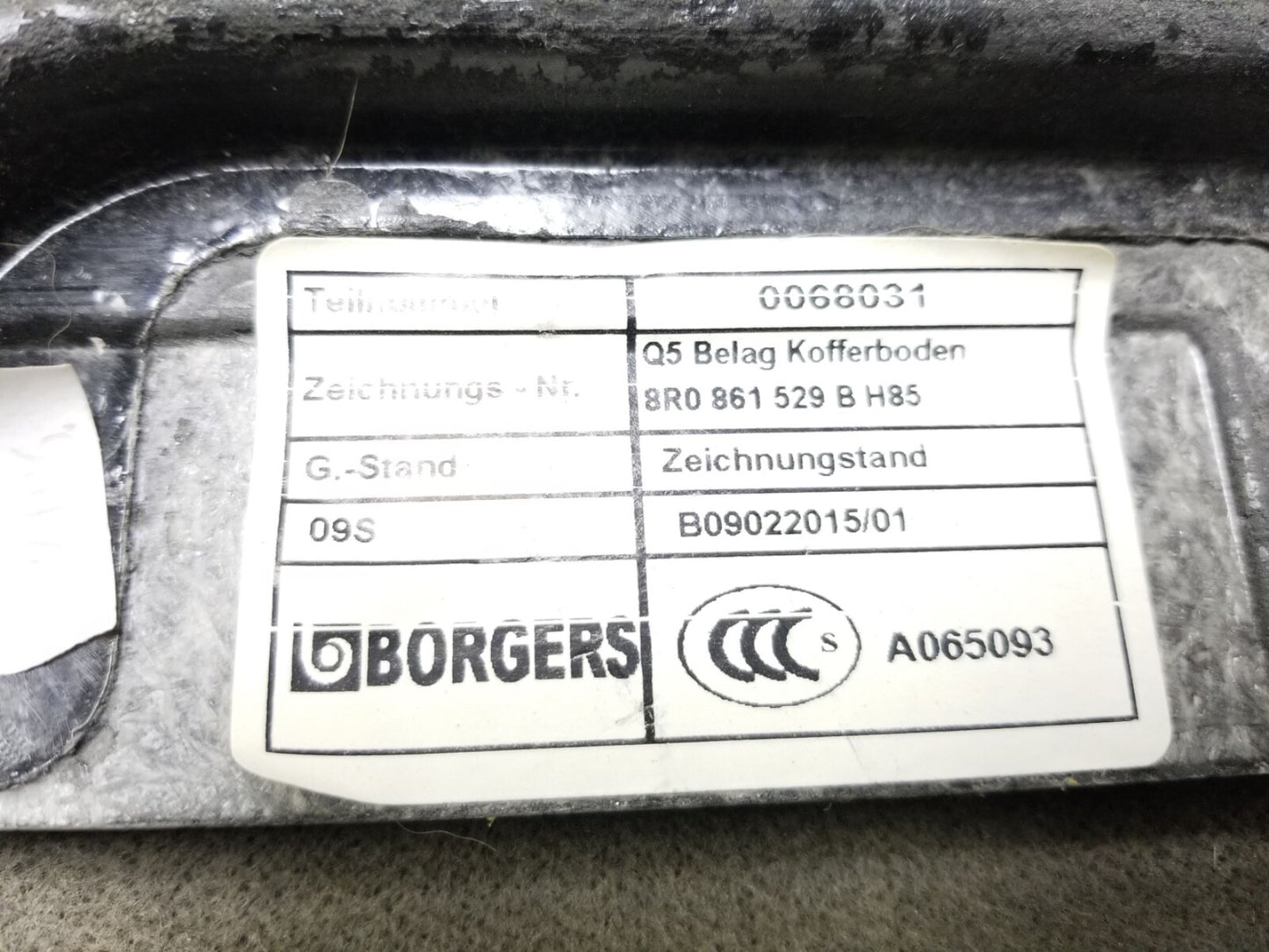 2009 - 2012 Audi Q5 Rear Trunk Panel Trim OEM