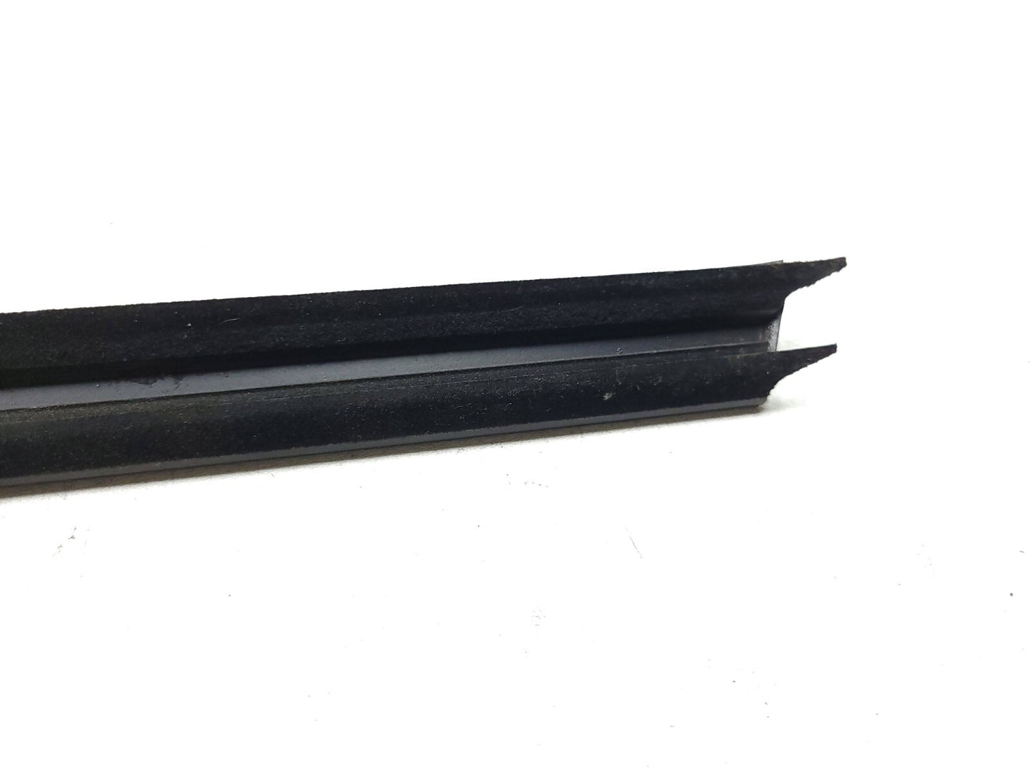 13-18 BMW 330xi F30 Door Trim Wheatherstrip Seal Front Driver Side OEM ✅