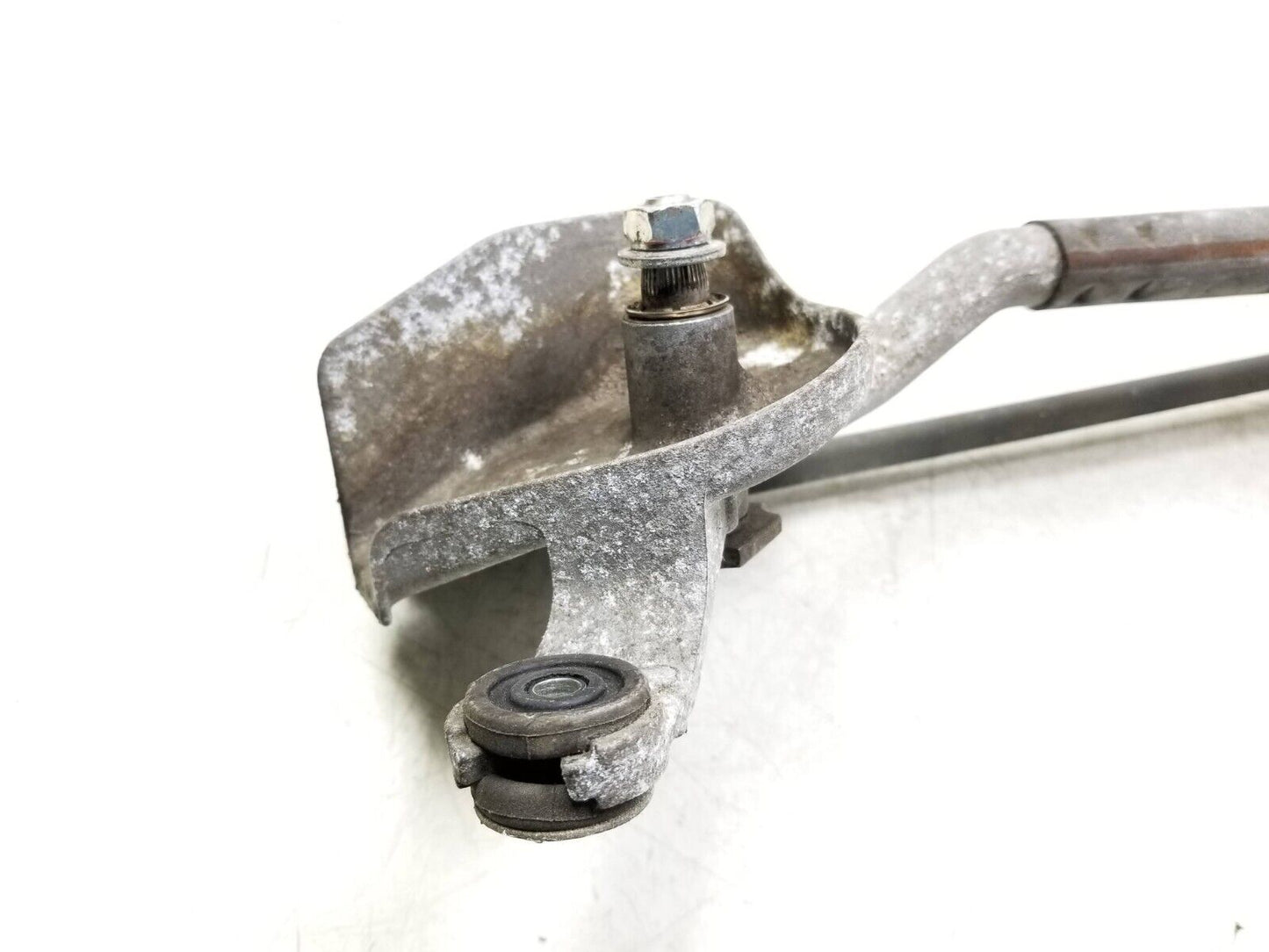 08 - 15 Scion Xb Windshield Wiper Motor W/ Linkage OEM