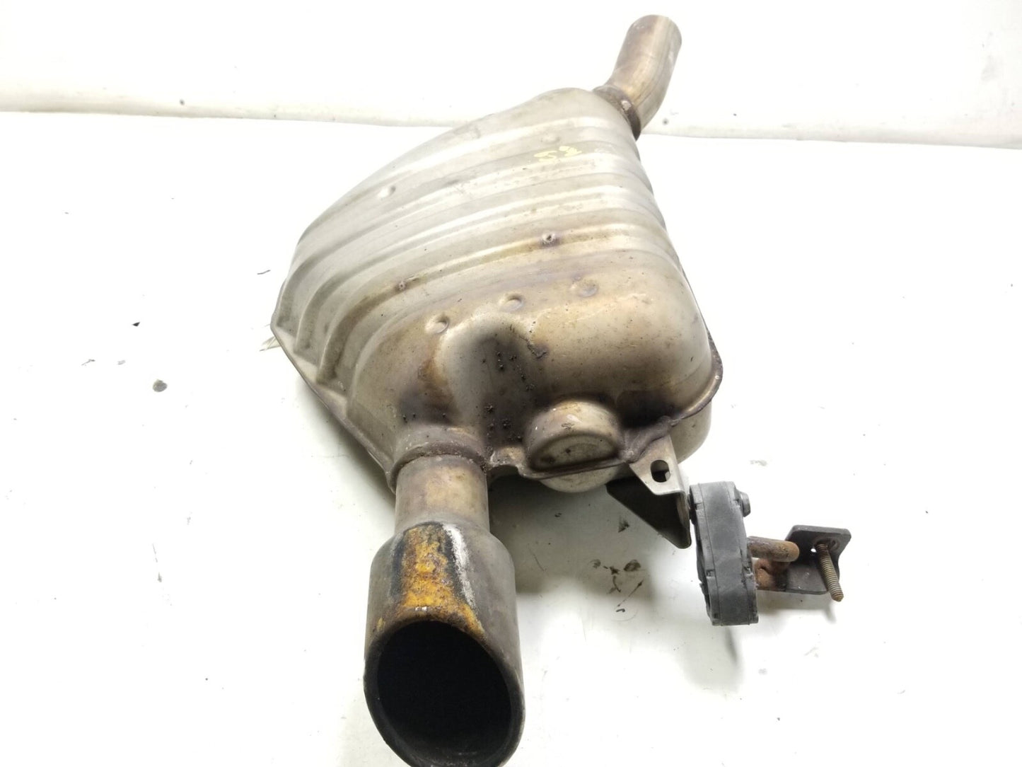 2009 - 2012 Audi Q5 Exhaust Muffler Rear Passenger Side Right OEM