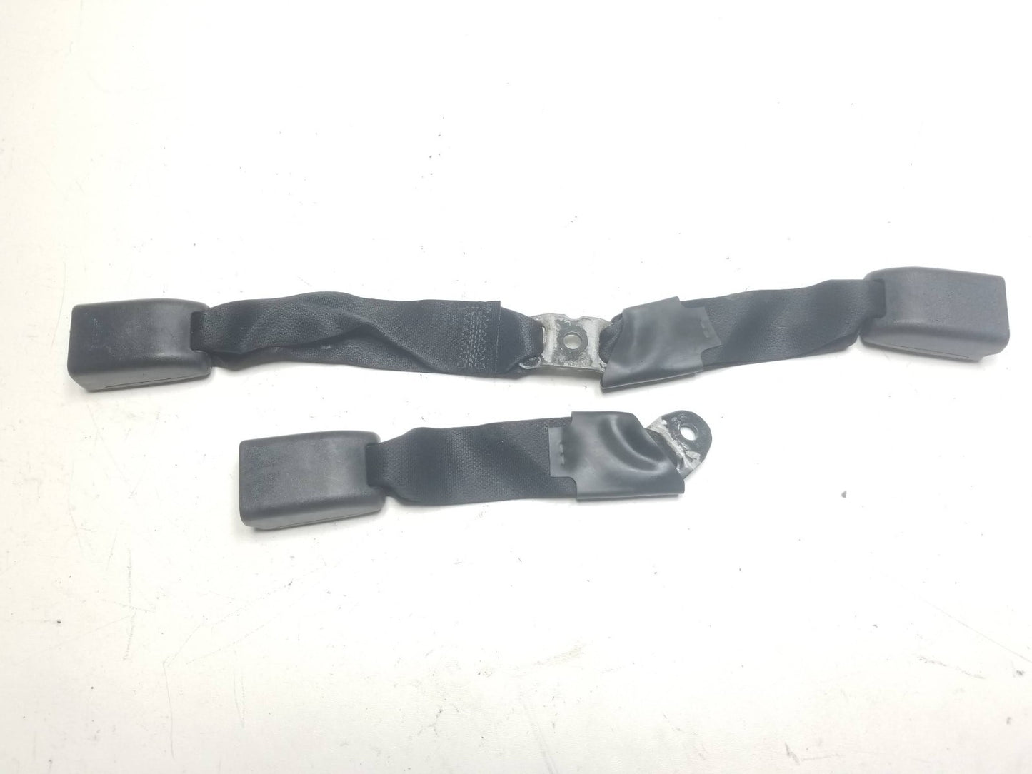 2011 - 2016 Scion Tc Rear Seat Belt Buckle Set OEM