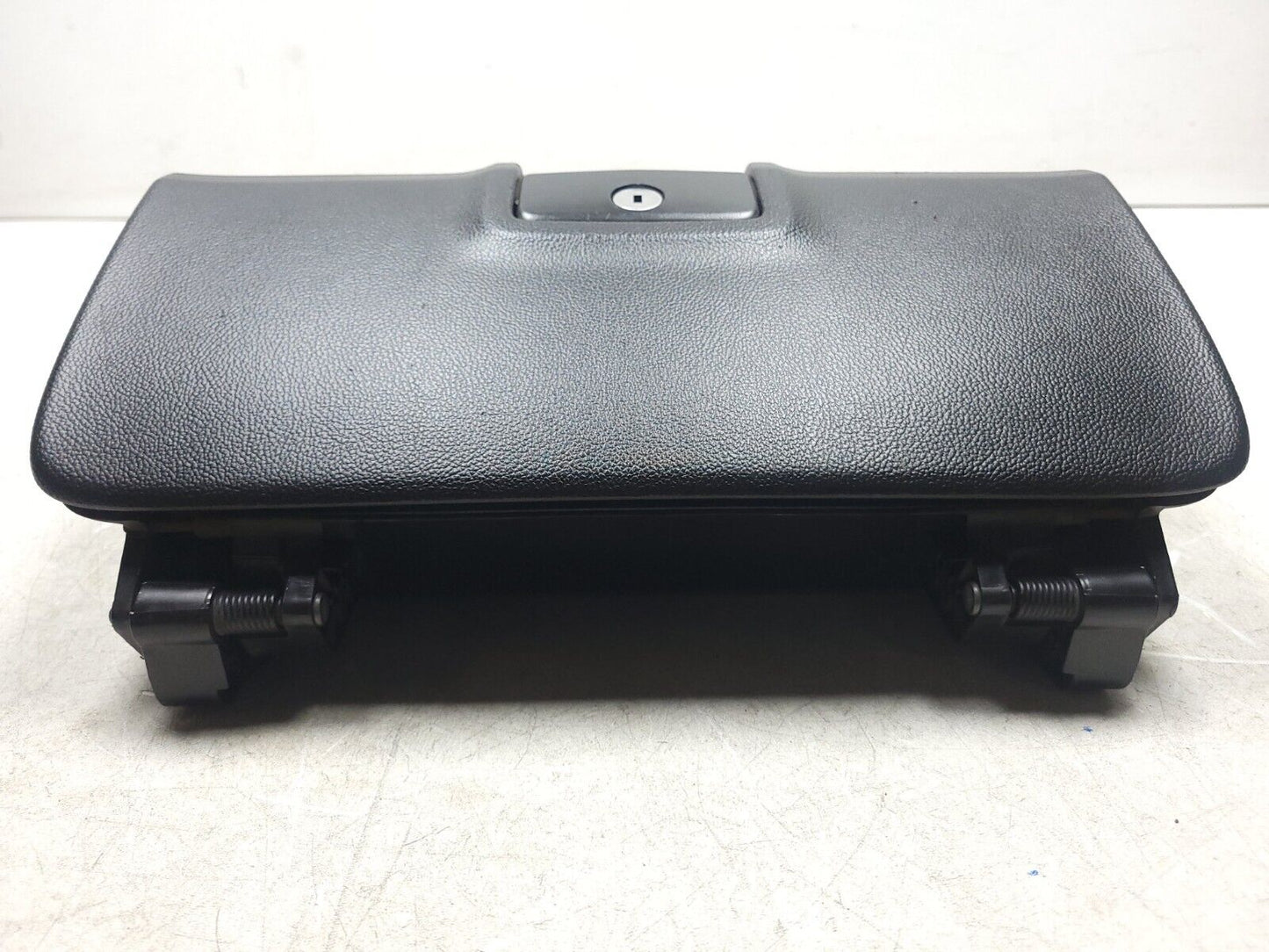 14-19 Chevrolet Silverado 1500 Dash Glove Box Storage Compartment Upper OEM