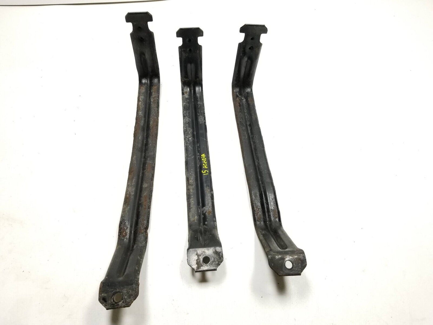 13 14 15 16 GMC Acadia Fuel Tank Strap 22858658 OEM