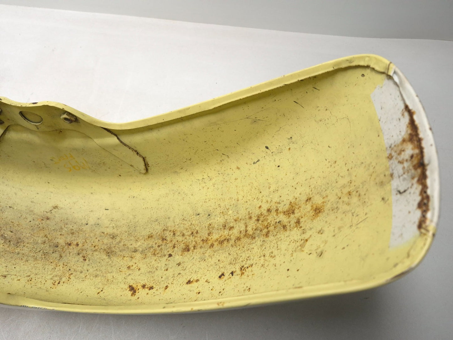 1999 Suzuki Intruder 1500 Front Fender OEM