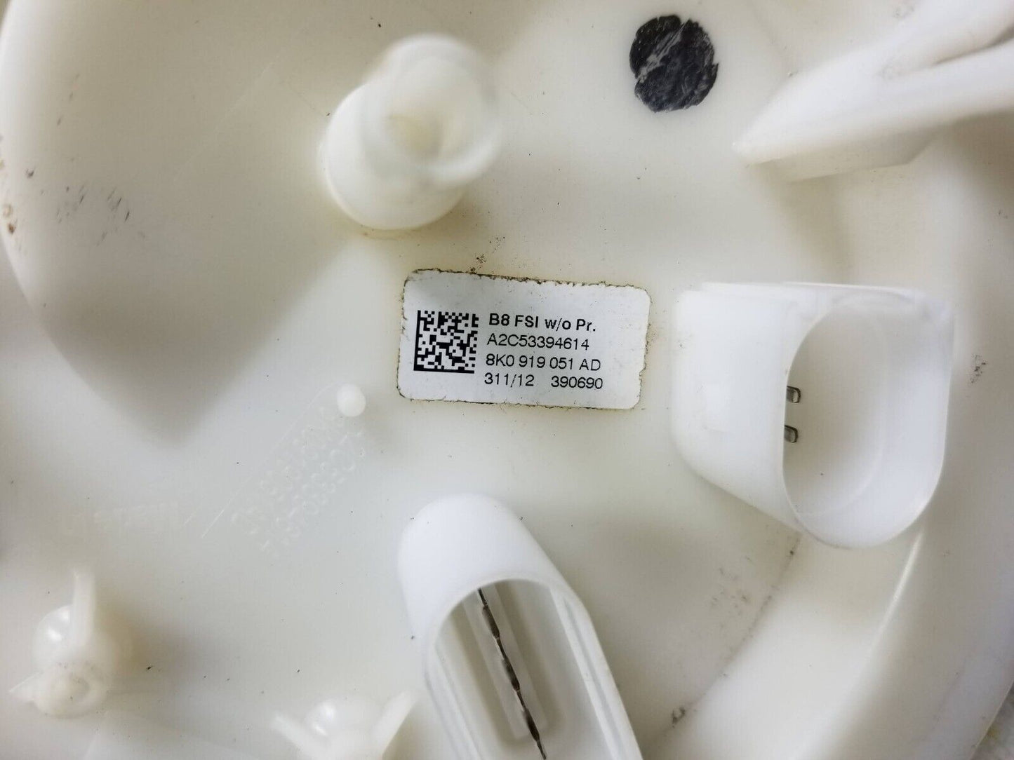 2013 - 2017 Audi A4 S4 Fuel Pump OEM 3.0t