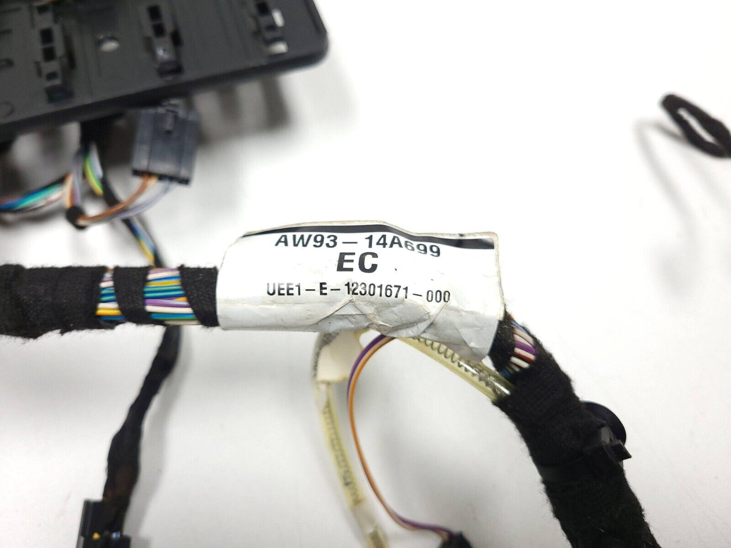 2010-1015 Jaguar XJ Front Seat Wire Harness Passenger Right OEM