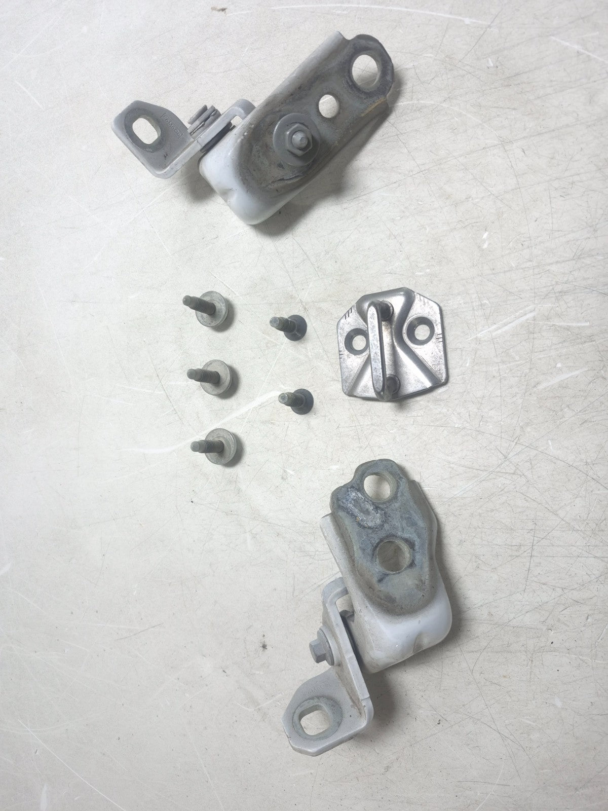 2016 Ford Transit Connect Front Door Hinge Driver Side Left OEM