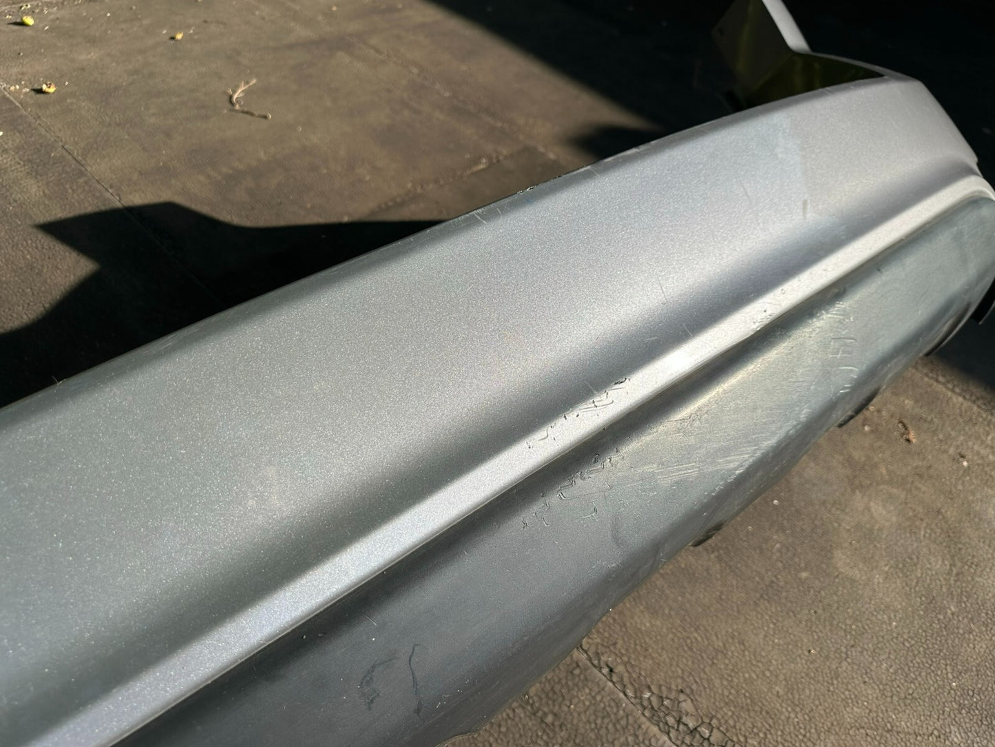 2018 Dodge Journey Rear Bumper Cover 68088788ab OEM * Paint Code : Ps2 * ✅