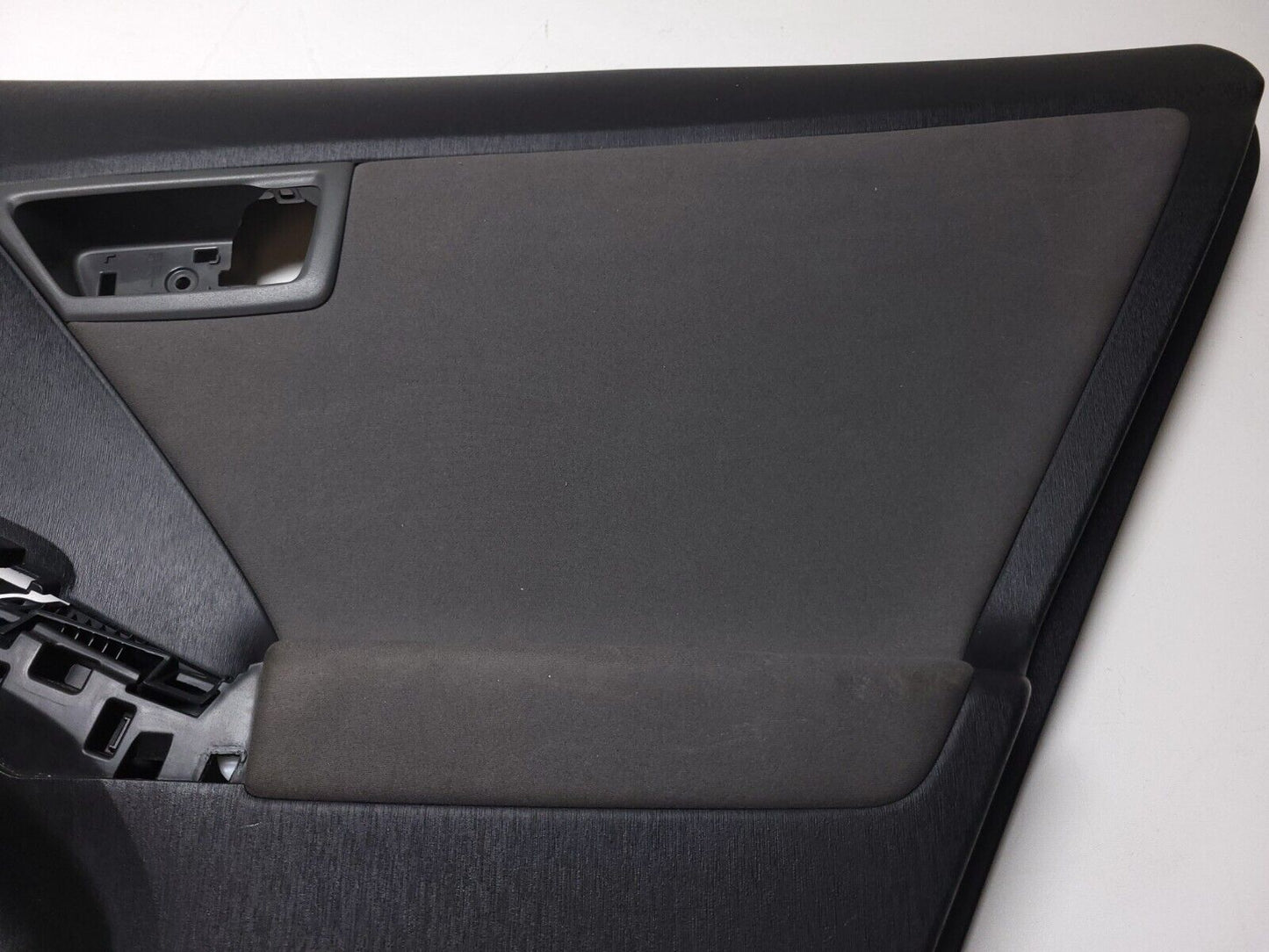 10 11 12 13 14 15 Toyota Prius Rear Door Trim Passenger Side Right 74815-x1b02