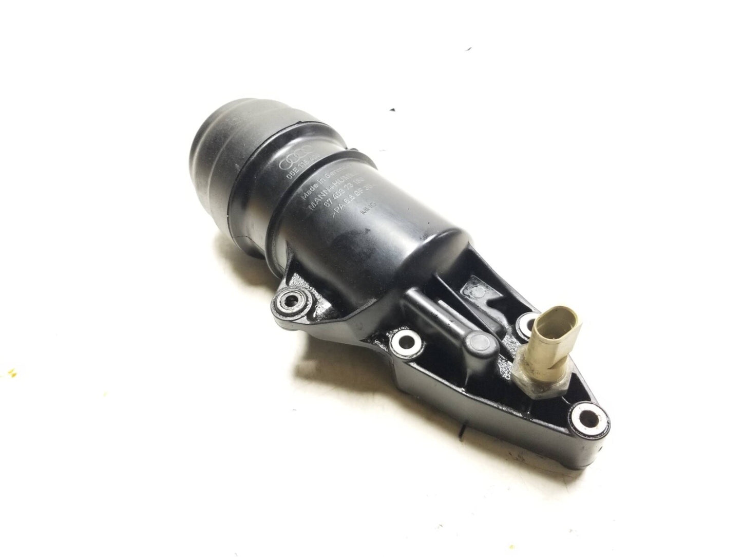 2009 - 2017 Audi Q5 Oil Filter Housing OEM