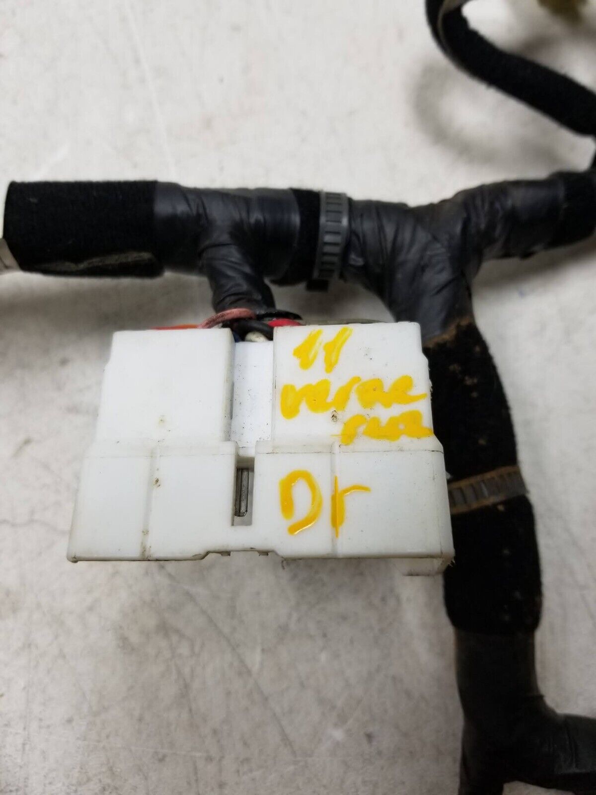 07-12 Hyundai Veracruz Front Driver Seat Wire Harness OEM *has Small Damage*