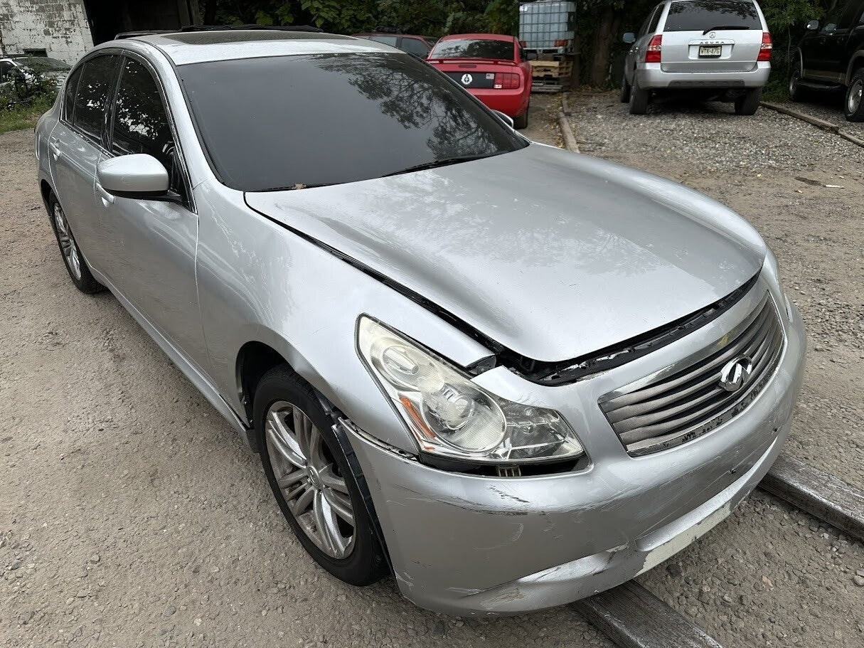 2009 Infiniti G37 Front Transfer Case OEM