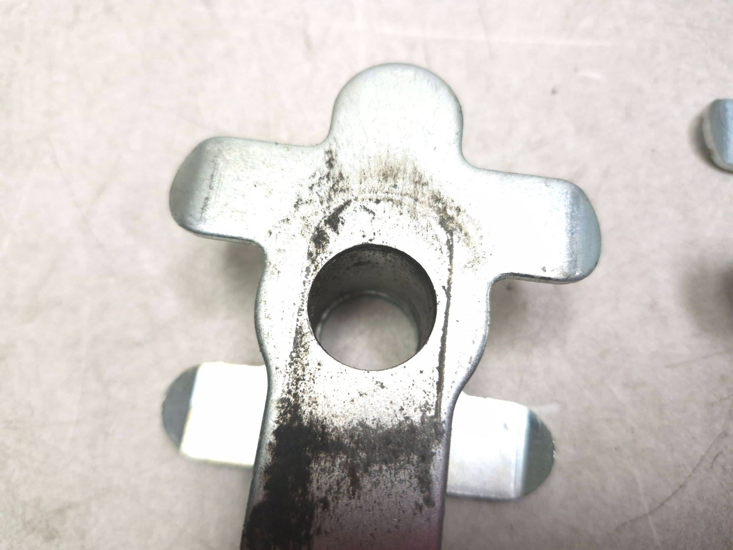 2001 Suzuki Gsx 750f Katana Chain Adjuster Pair OEM