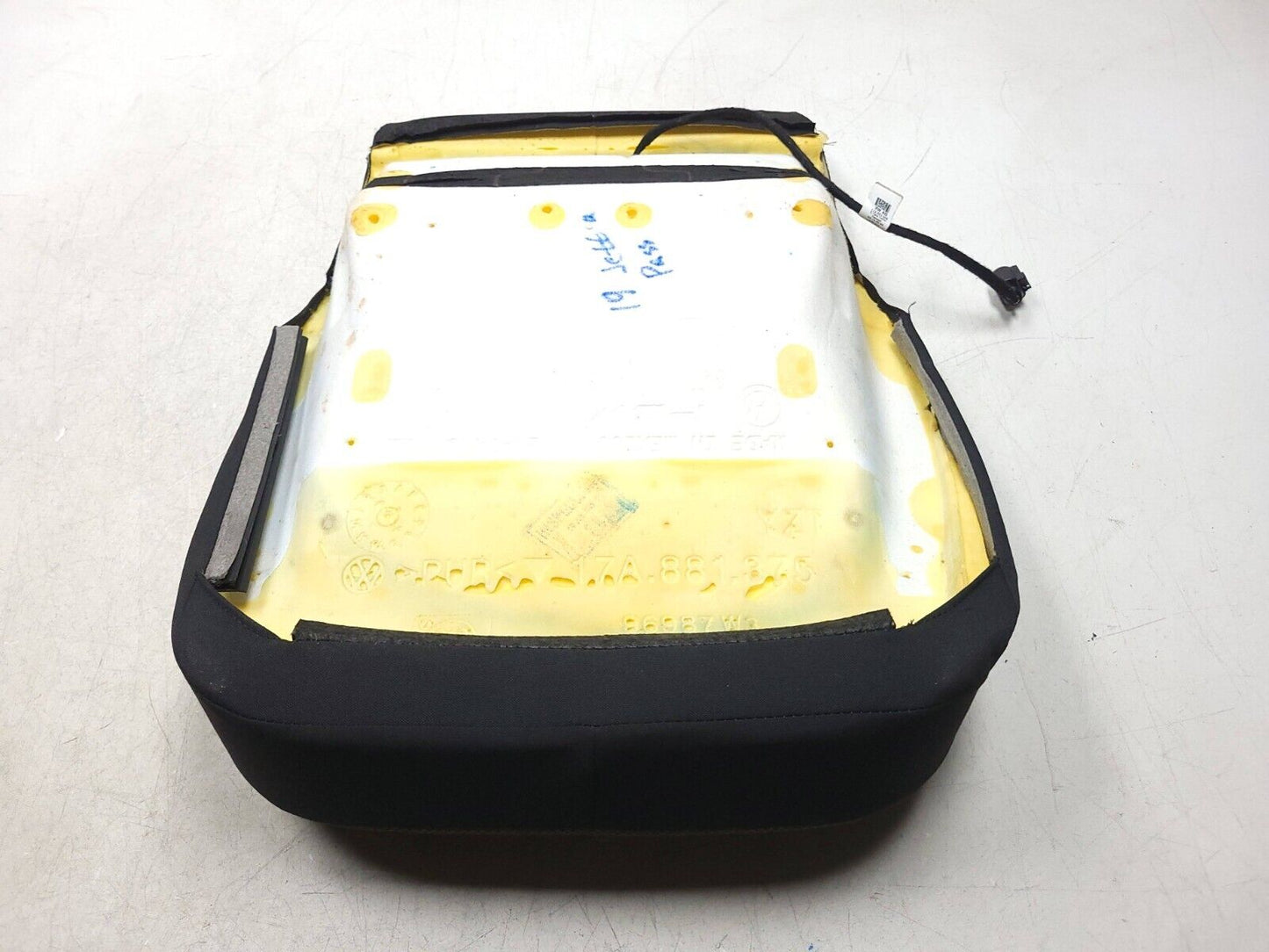 2019 - 2023 Volkswagen Jetta Front Seat Cushion Bottom Lower Passenger Right OEM