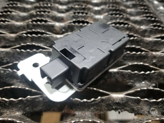 16 17 18 19 Nissan Rogue Nissan Rogue Keyless Entry Control Module OEM
