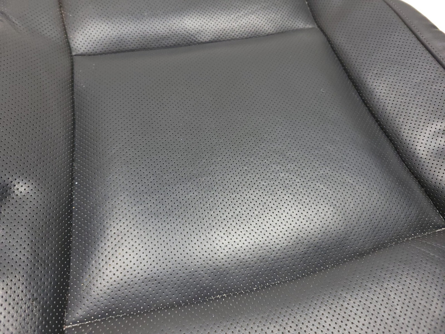 2009 - 2012 Hyundai Genesis Front Seat Lower Cushion Passenger Side Right OEM
