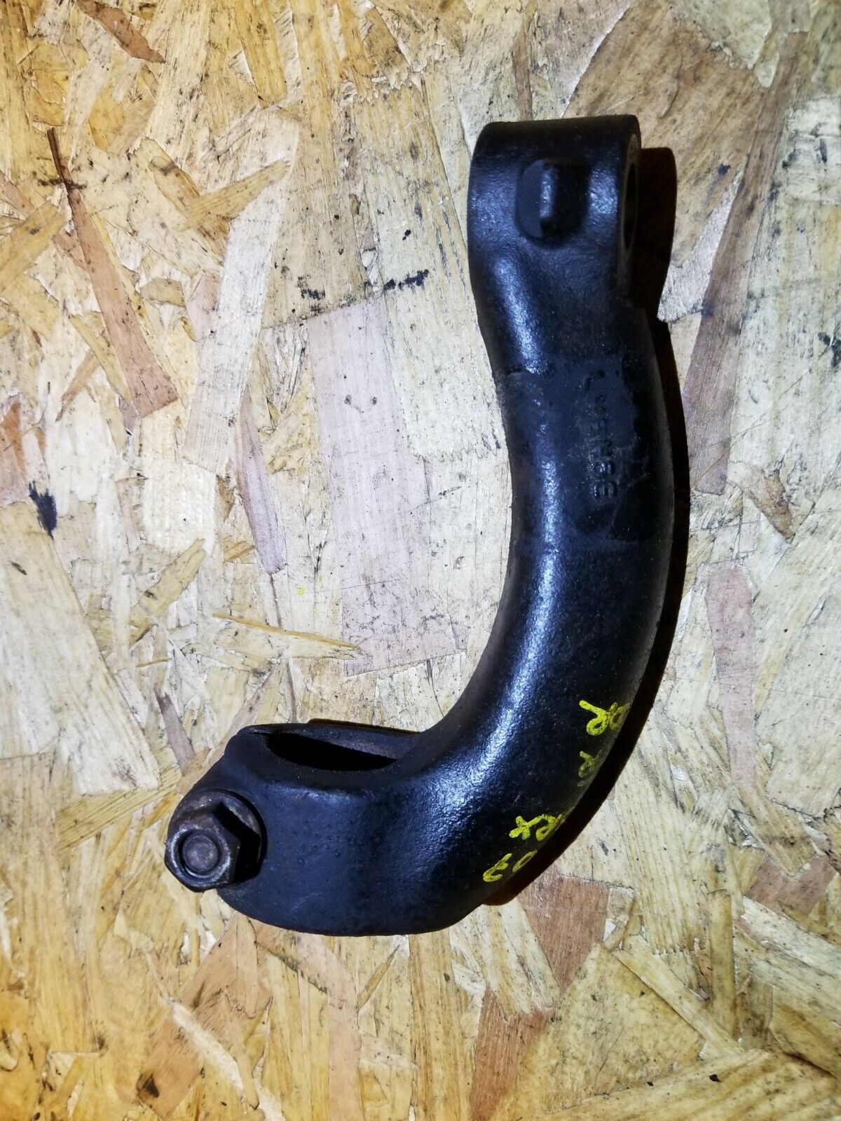 2004 - 2009 Cadillac SRX Front Lower Control Arm Link Bracket Driver Left OEM
