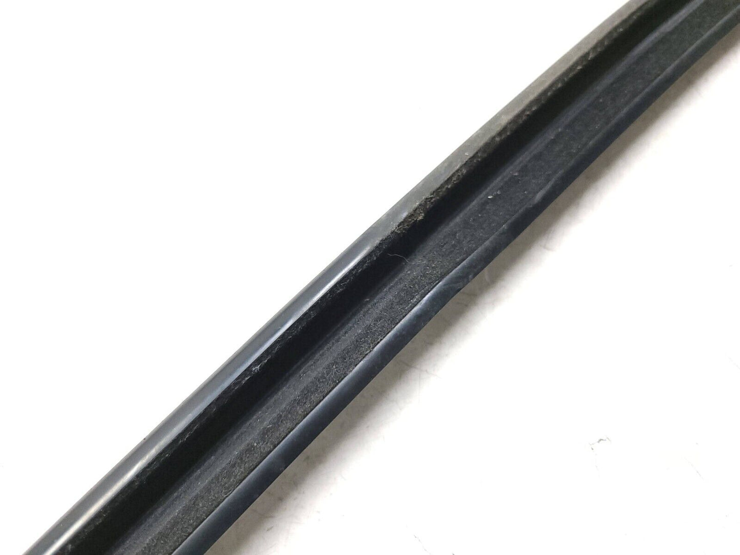 11-19 Chrysler 300 Front Door Wheatherstrip Seal Driver Side Left OEM