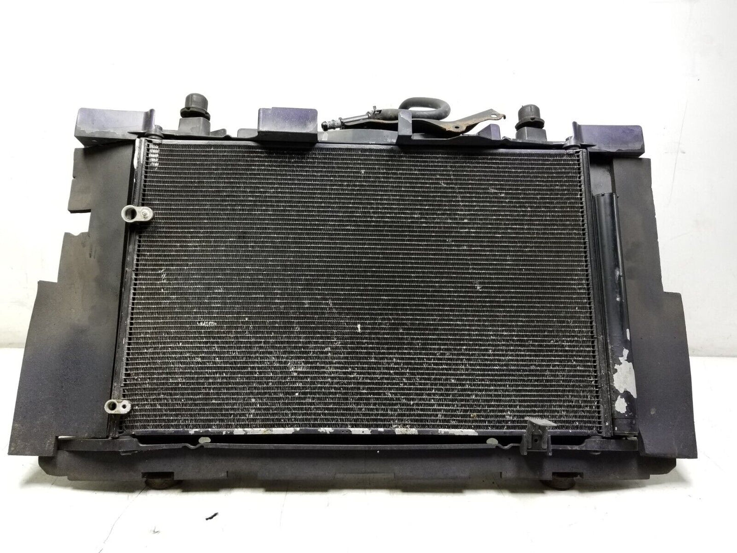 08 - 15 Scion Xb Condenser Engine Radiator Cooling Fan Assy OEM