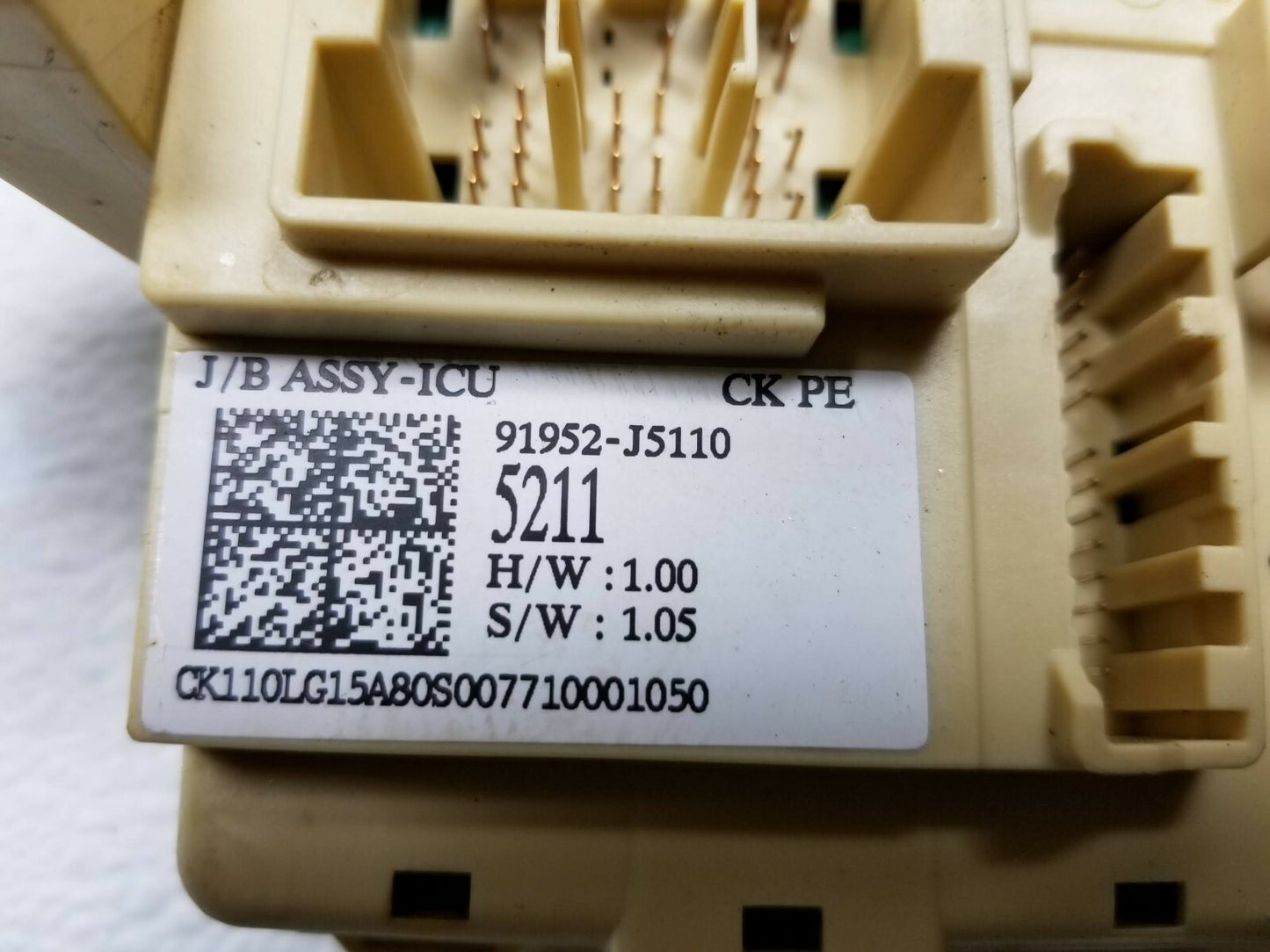 2022 Kia Stinger Fuse Box 3.3l OEM
