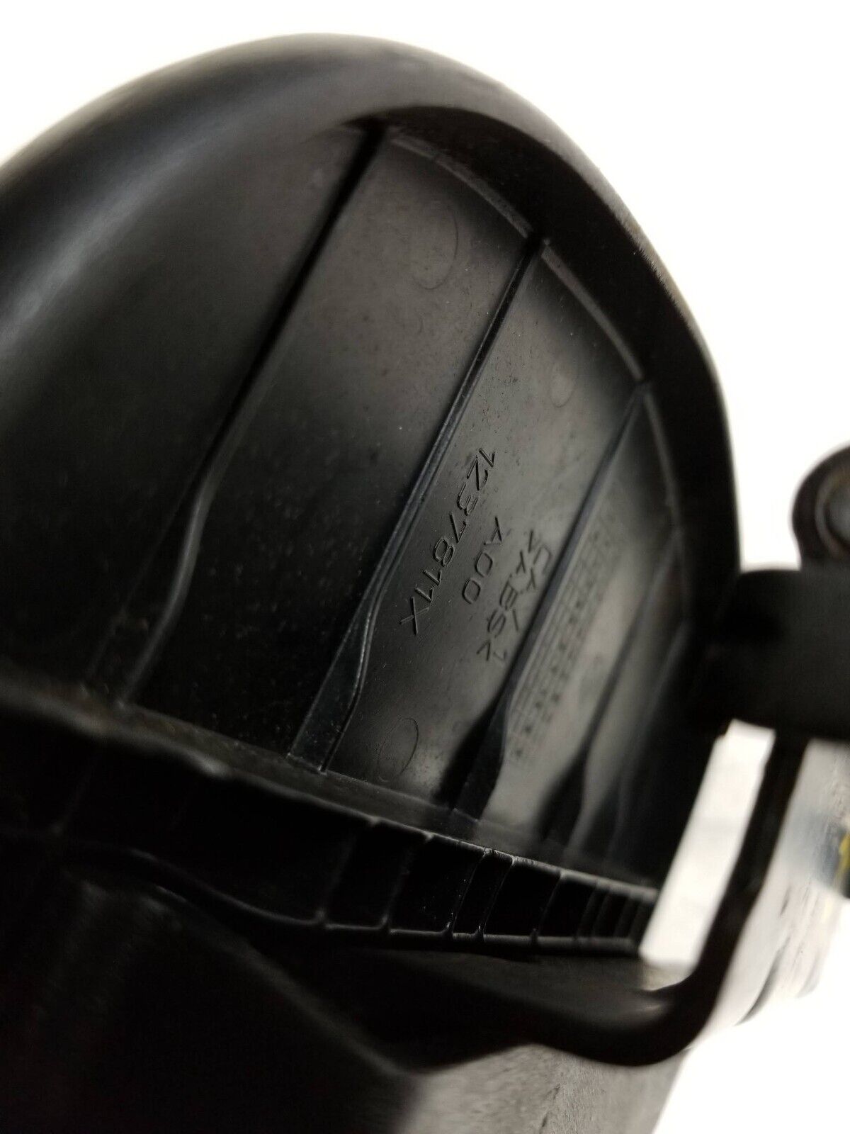 2011-2014 Chrysler 200 Front Armrest Lid OEM