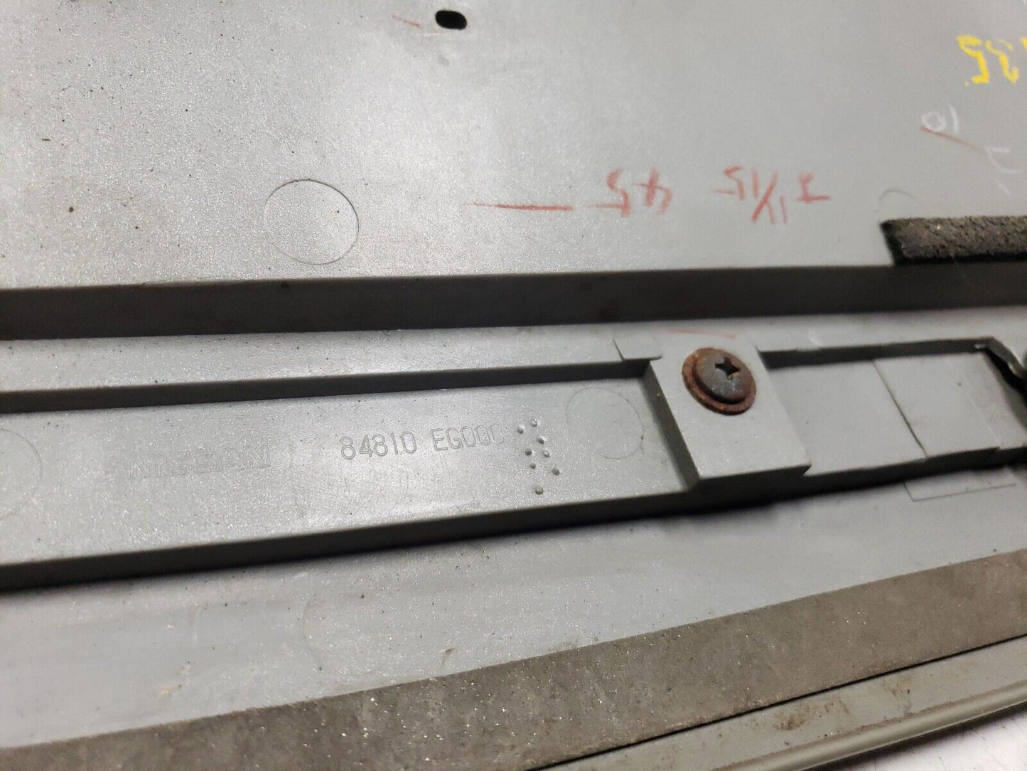 06 - 09 Infiniti M35 Trunk Trim Molding License Plate Panel OEM