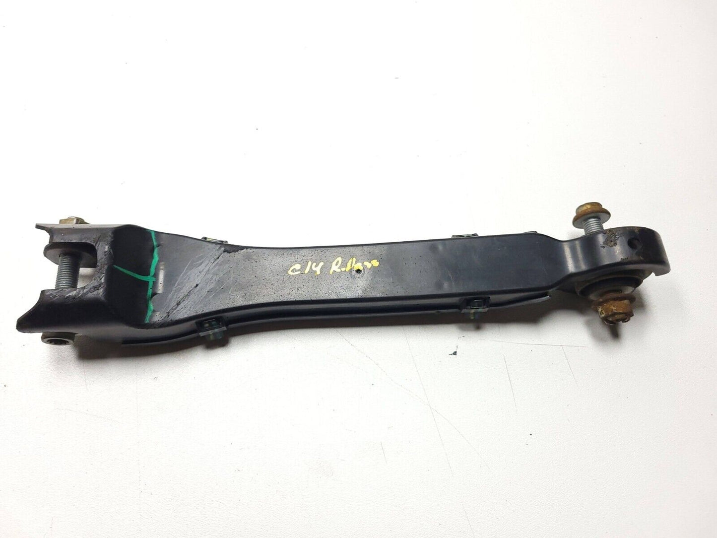 2015 - 2020 Mercedes C300 AWD Control Arm Rear Passenger Side Right Set OEM