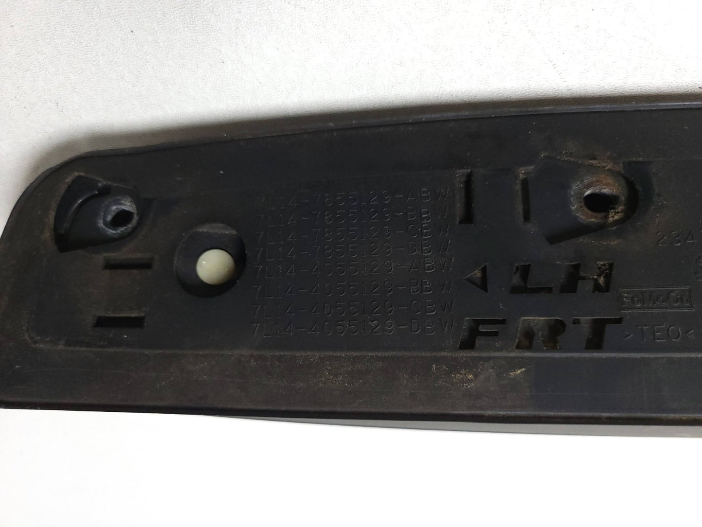 07-08 Lincoln Navigator Roof Rack Rail Track Cross Bar Pair OEM