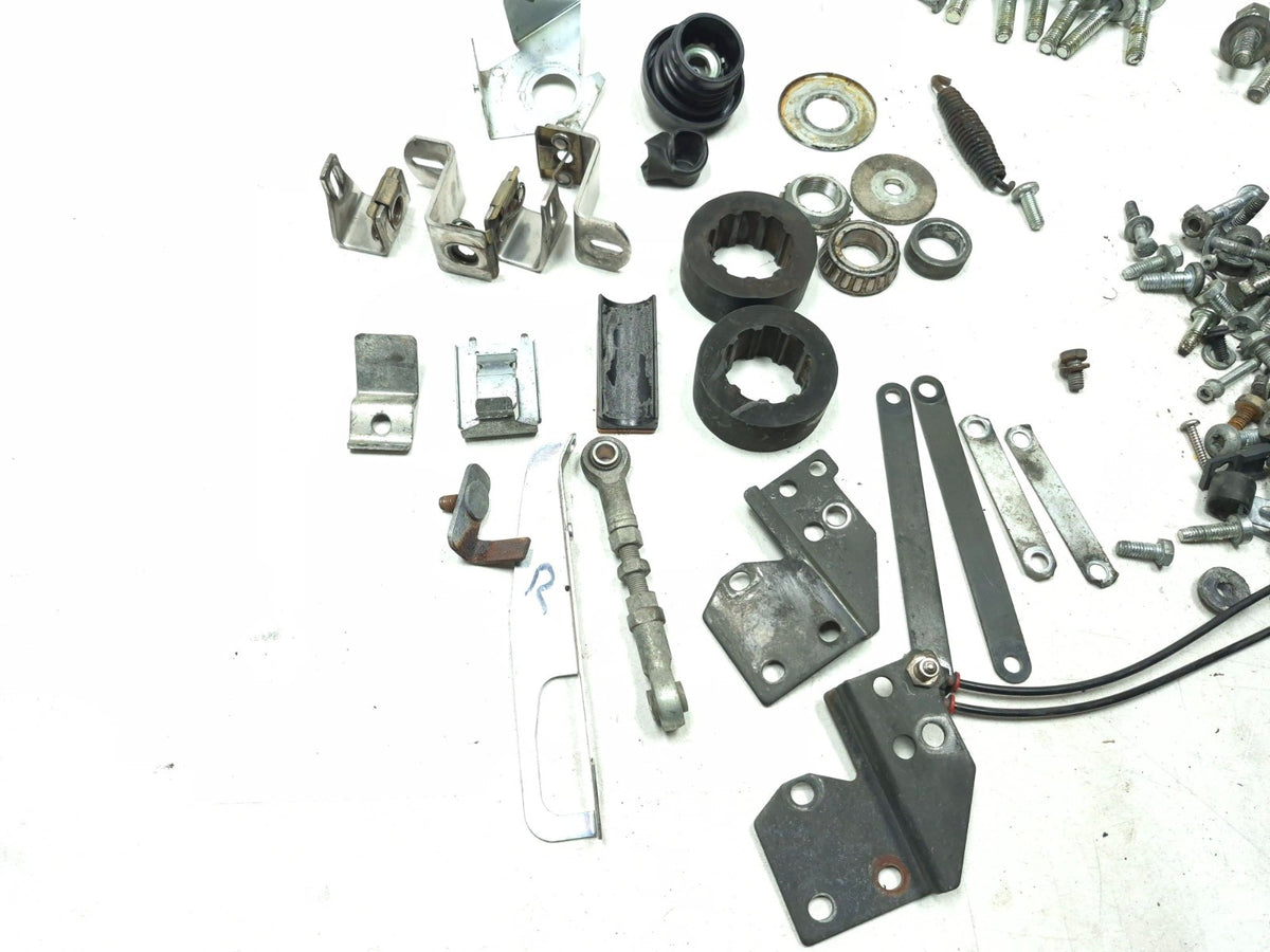 2004 Harley Davidson Touring Electra Glide Misc Bolt & Hardware Bracket OEM