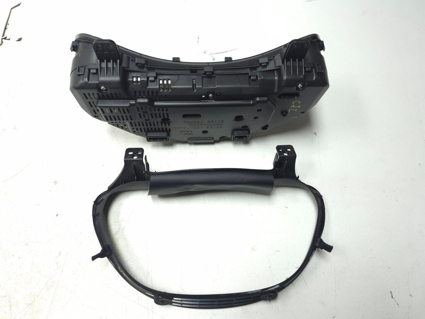 2009 Lexus IS250 Speedometer Instrument Cluster Gauge & Trim OEM