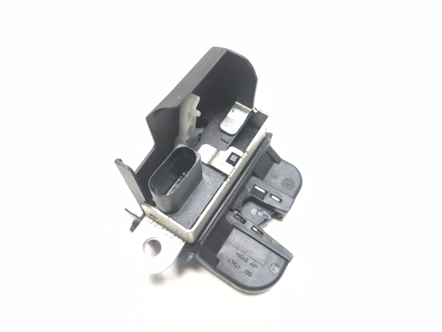 2011 Volkswagen Tiguan Tailgate Trunk Latch Lock Actuator OEM