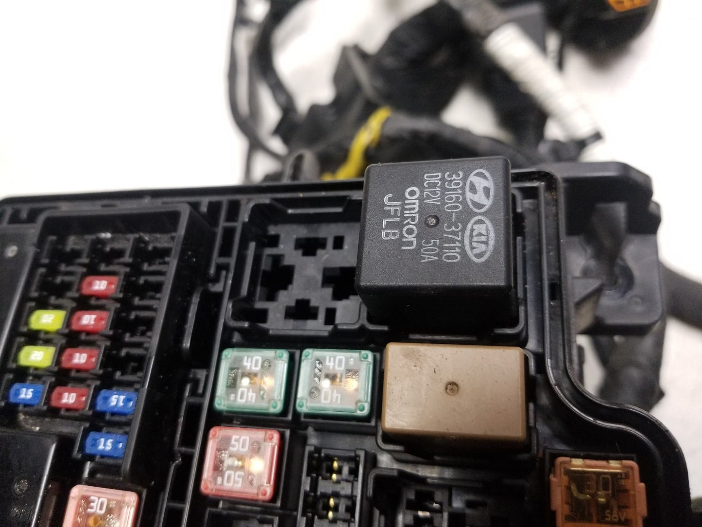 2014 - 2016 Kia Soul 1,6 L Engine Compartment Wiring Harness OEM
